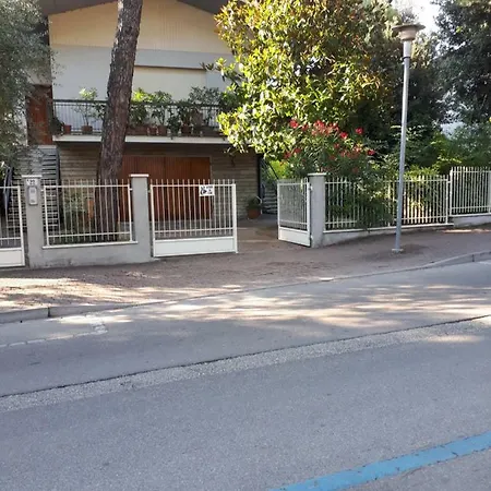 Mima Μιλάνο Μαριτίμα
